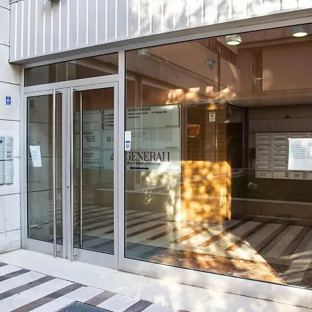 アパート Verona Central Apartment