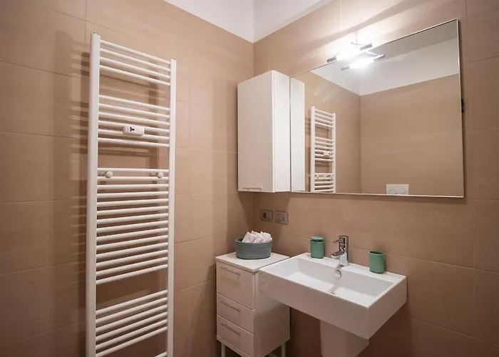 Verona Central Apartment Lägenhet