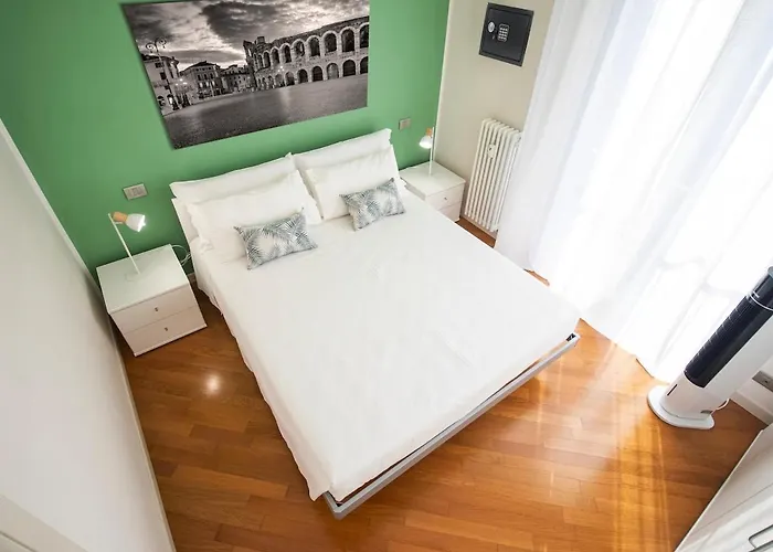 아파트 Verona Central Apartment