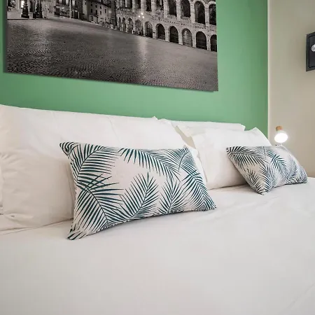 Verona Central Apartment Appartement *