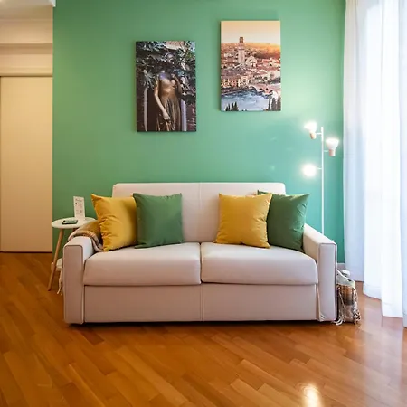 Verona Central Apartment * ורונה